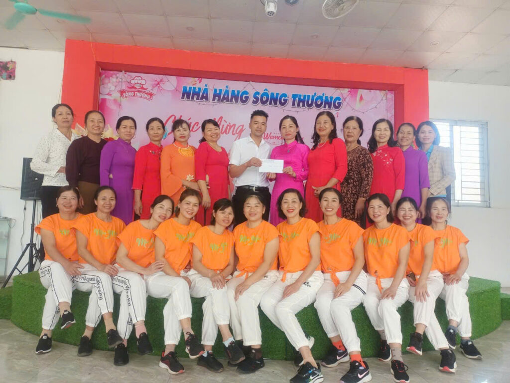 Đặt Tiệc Kỷ Niệm Ngày Ra Trường Tại Bắc Ninh